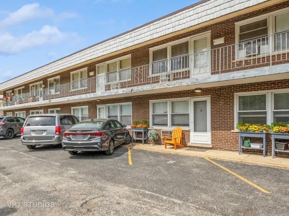 3002 W 111th St Unit 4, Chicago, IL 60655