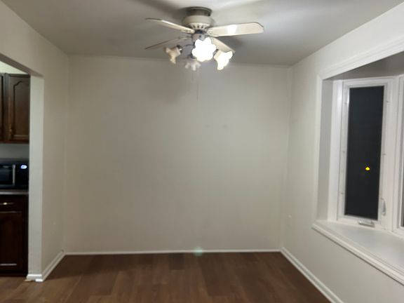 5th image of 1032 W Side Dr