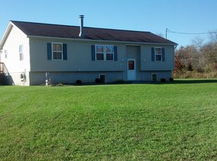 14340 Heffron Rd NE, Belding, MI 48809