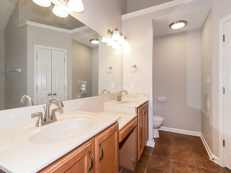 2658 Breezy Ridge Trl — Photo 11