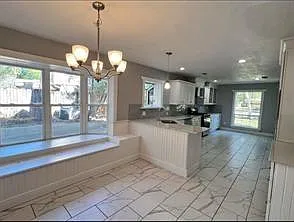 17715 Loring Ln — Photo 6