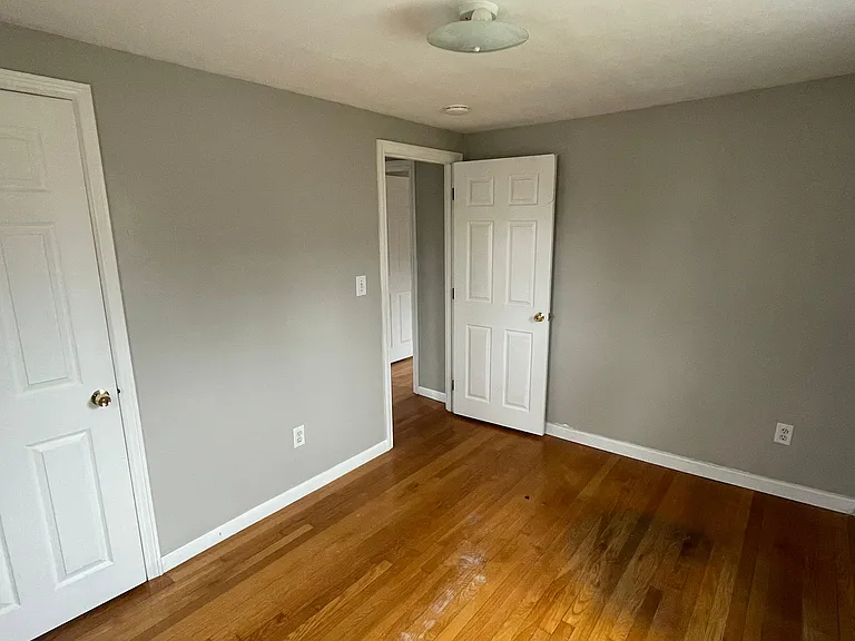 19 Mount Hope St — Photo 10