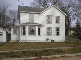 329 S Pleasant Ave, Jefferson, WI 53549