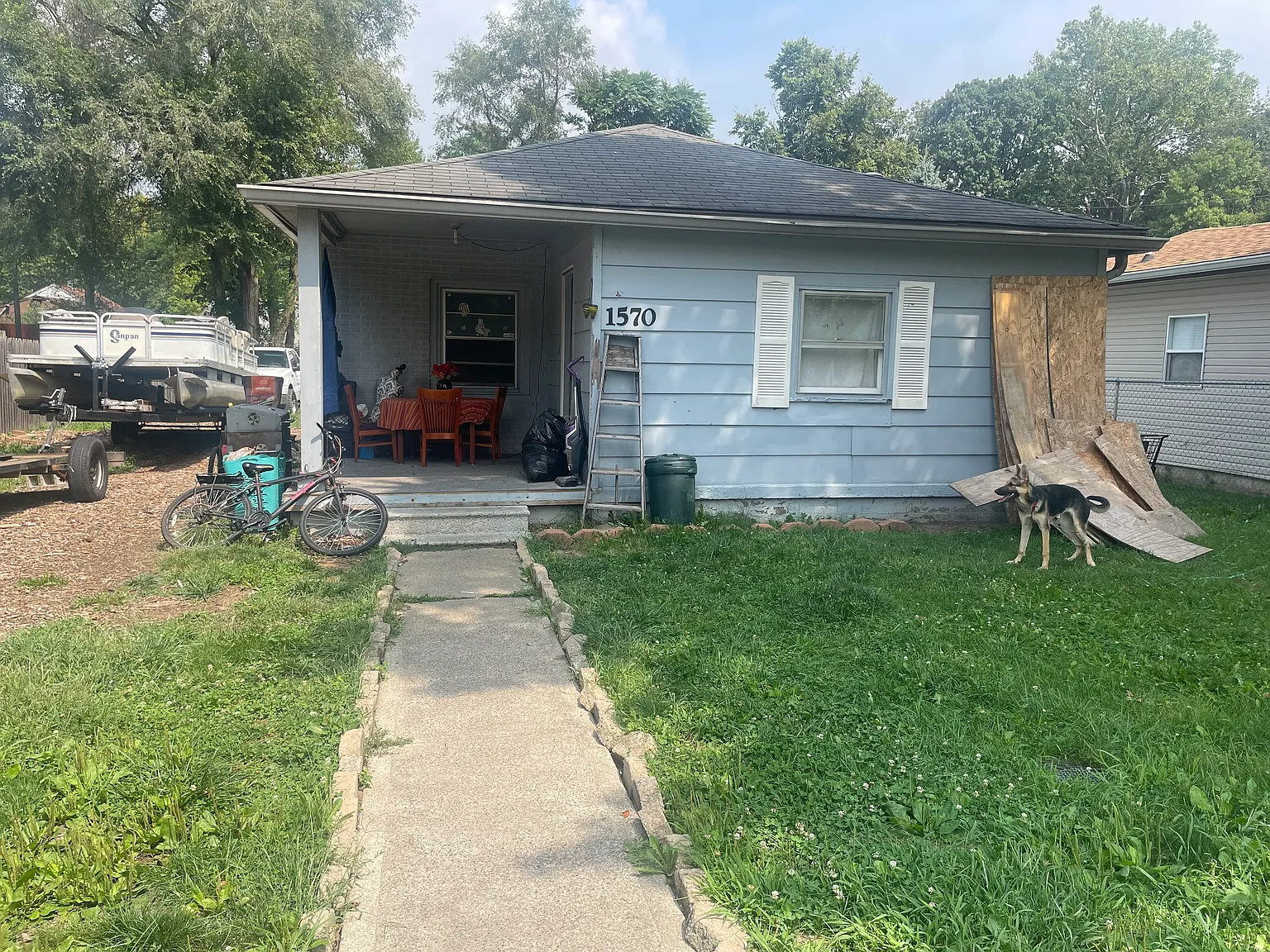 1570 E 73rd St photo 1