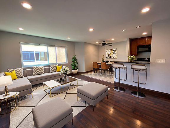 2nd image of 5513 Fulcher Ave APT 16