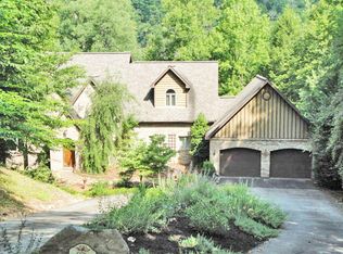 974 Fox Ridge Ln, Caryville, TN 37714