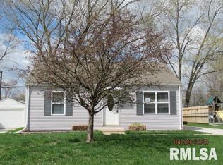 5015 N Best St, Peoria Heights, IL 61616