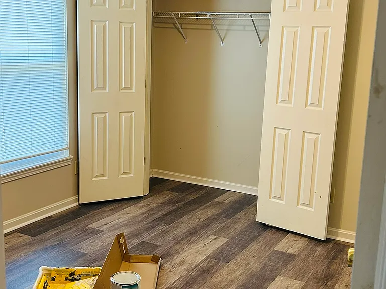 2553 Hickoryvale Dr — Photo 9