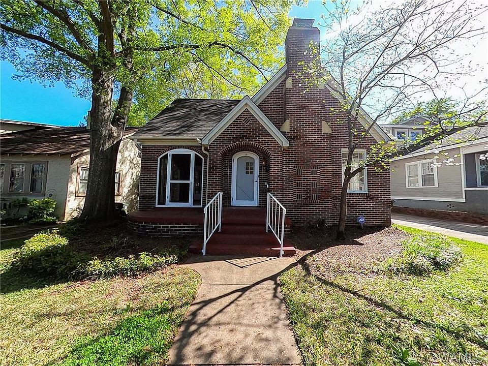 1st image of 19 Oakwood Ct