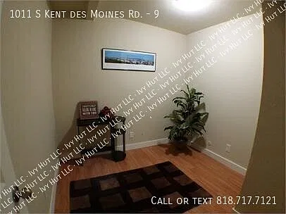 Live Modern in Des Moines! Spacious 2BR + Bonus Room at The Willows — Photo 4