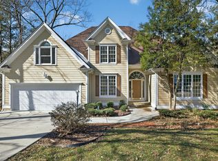 105 Headlands Ln, Cary, NC 27518