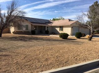19781 Modoc Rd, Apple Valley, CA 92308