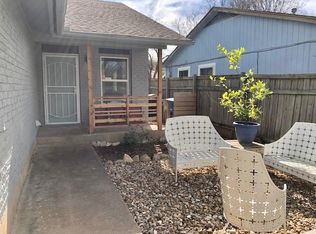 3301 China Grv #B, Austin, TX 78745