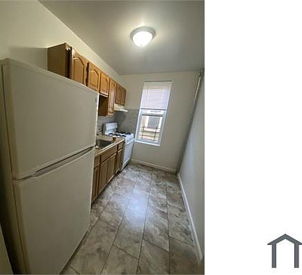 4th image of 1053 Longfellow Ave #2