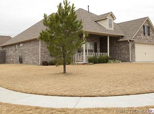 740 W 147th Pl, Glenpool, OK 74033