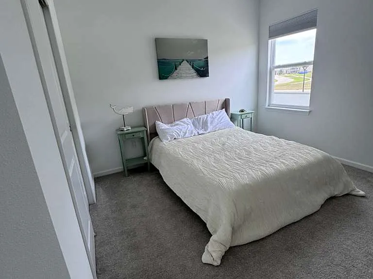 4450 Davos Dr — Photo 16