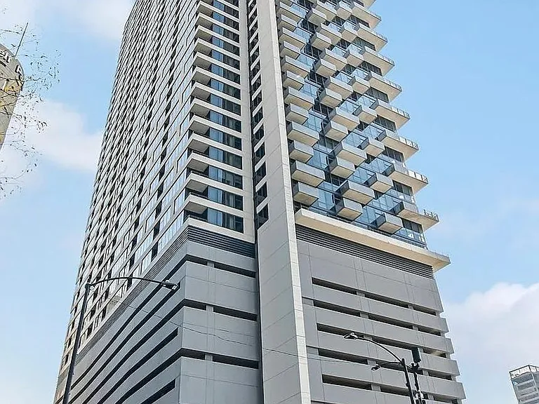 235 W Van Buren St #2907 — Photo 7