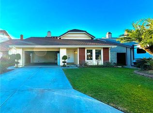 2562 E Lark Ellen Ln, Anaheim, CA 92806