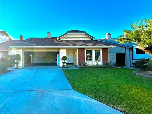 2562 E Lark Ellen Ln, Anaheim, CA 92806