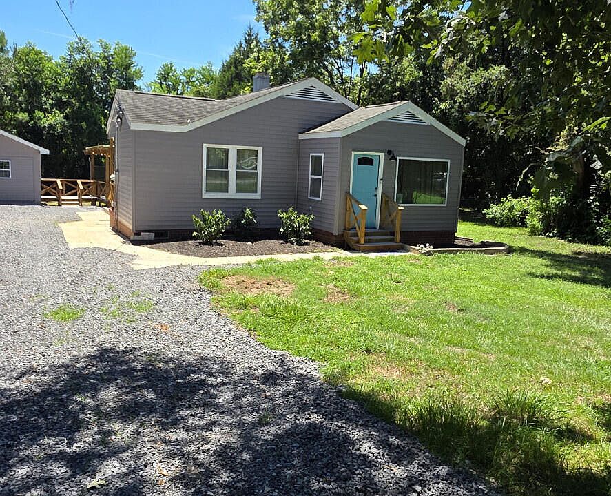 1st image of 1339 S Lakeland Dr