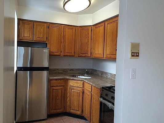 4th image of 32-71 31st St #2F