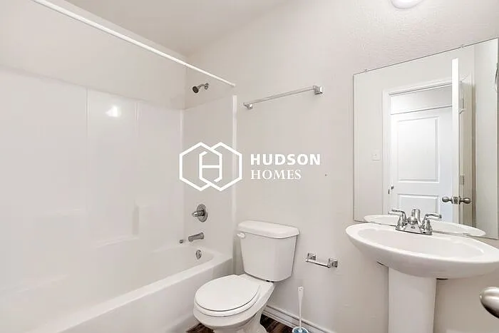 806 Walnut Ave — Photo 10
