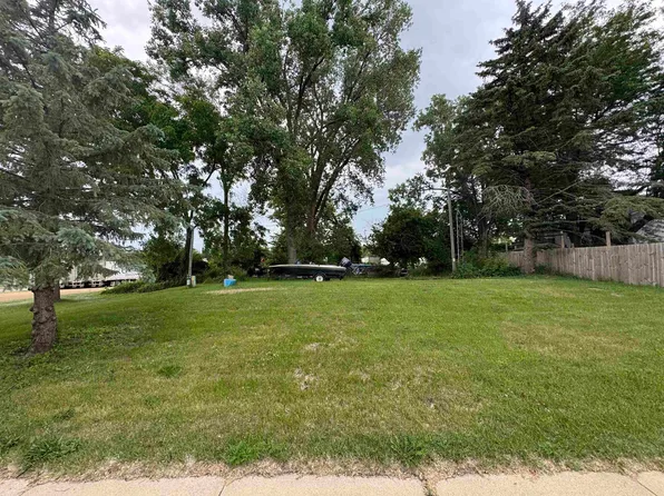 1019 15th St, Monroe, WI 53566