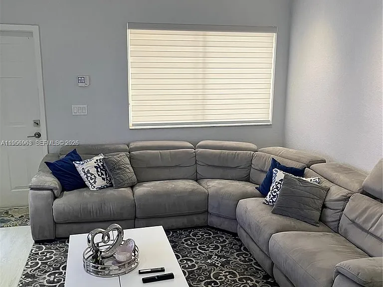 4746 Lago Vista Dr — Photo 15