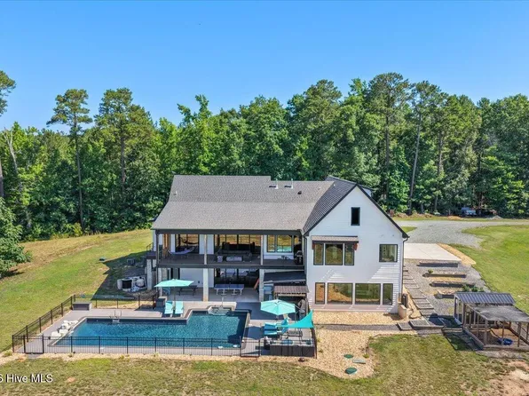 290 Old Chevy Road, Moncure, NC 27559