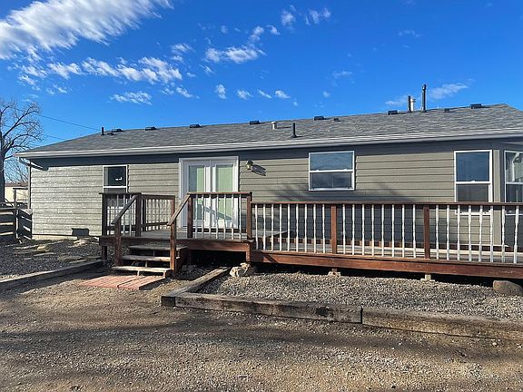 2nd image of 3127 Cedar St