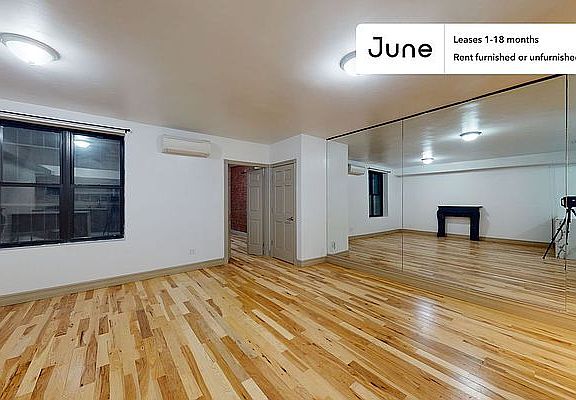 4th image of 41 W 89th St APT 1R