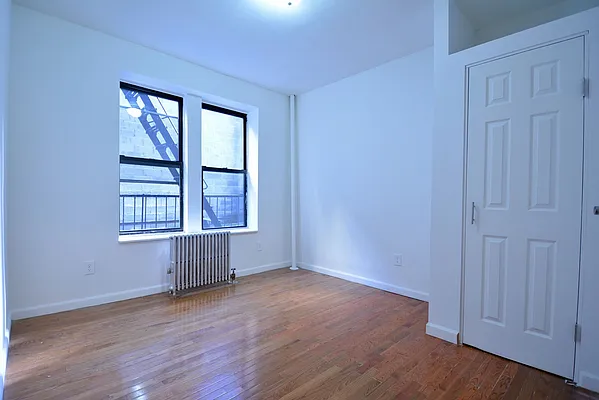 Rented by Keller Williams NYC | media 27
