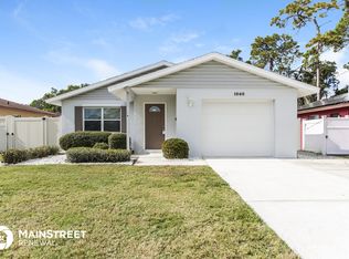 1040 Bacon Ave, Sarasota, FL 34232