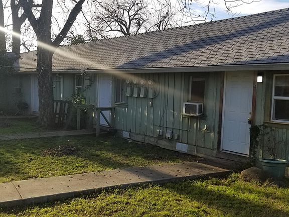 2nd image of 1092 Humboldt Ave #4