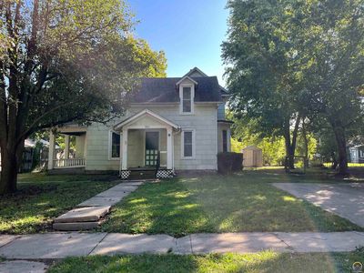 801 W 7th Ave, Emporia, KS, 66801