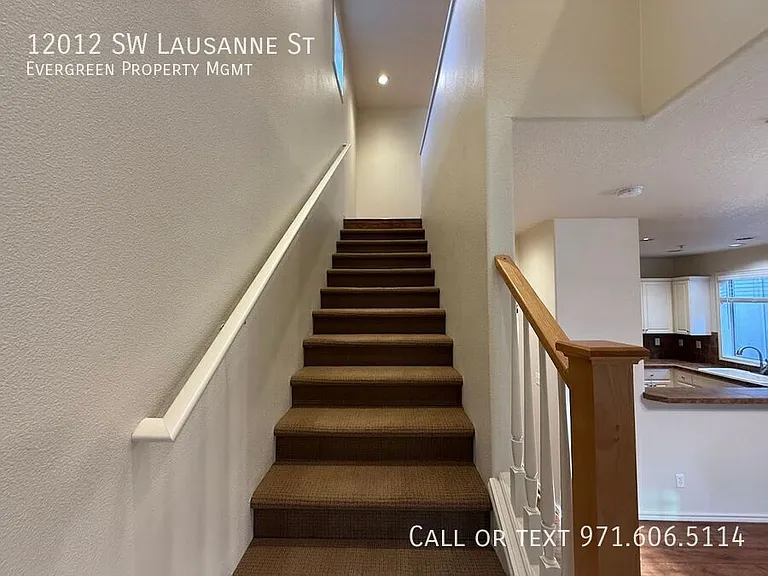 12012 SW Lausanne St — Photo 15