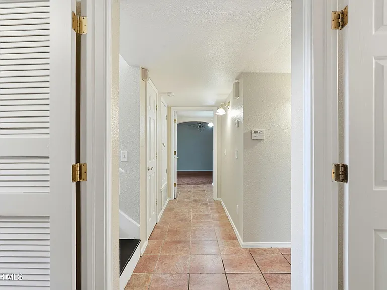7536 Le Conte Dr — Photo 16