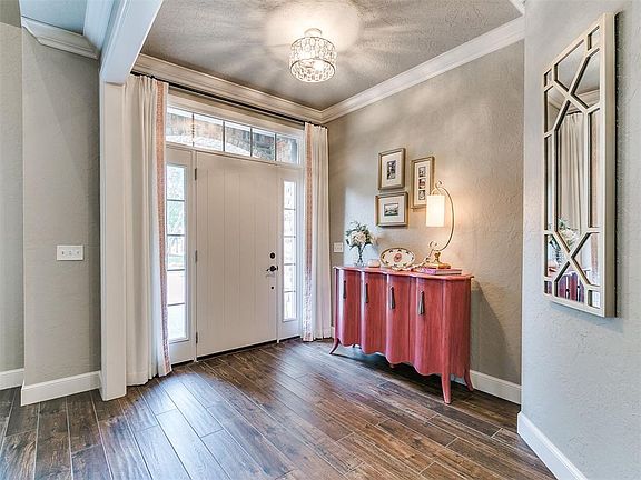 3rd image of 3144 Millbrook Sq