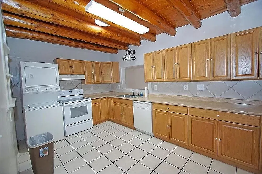 2 bed, 1122 sqft, $2,350 — Photo 4