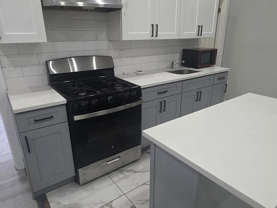 67 S 9th St #2