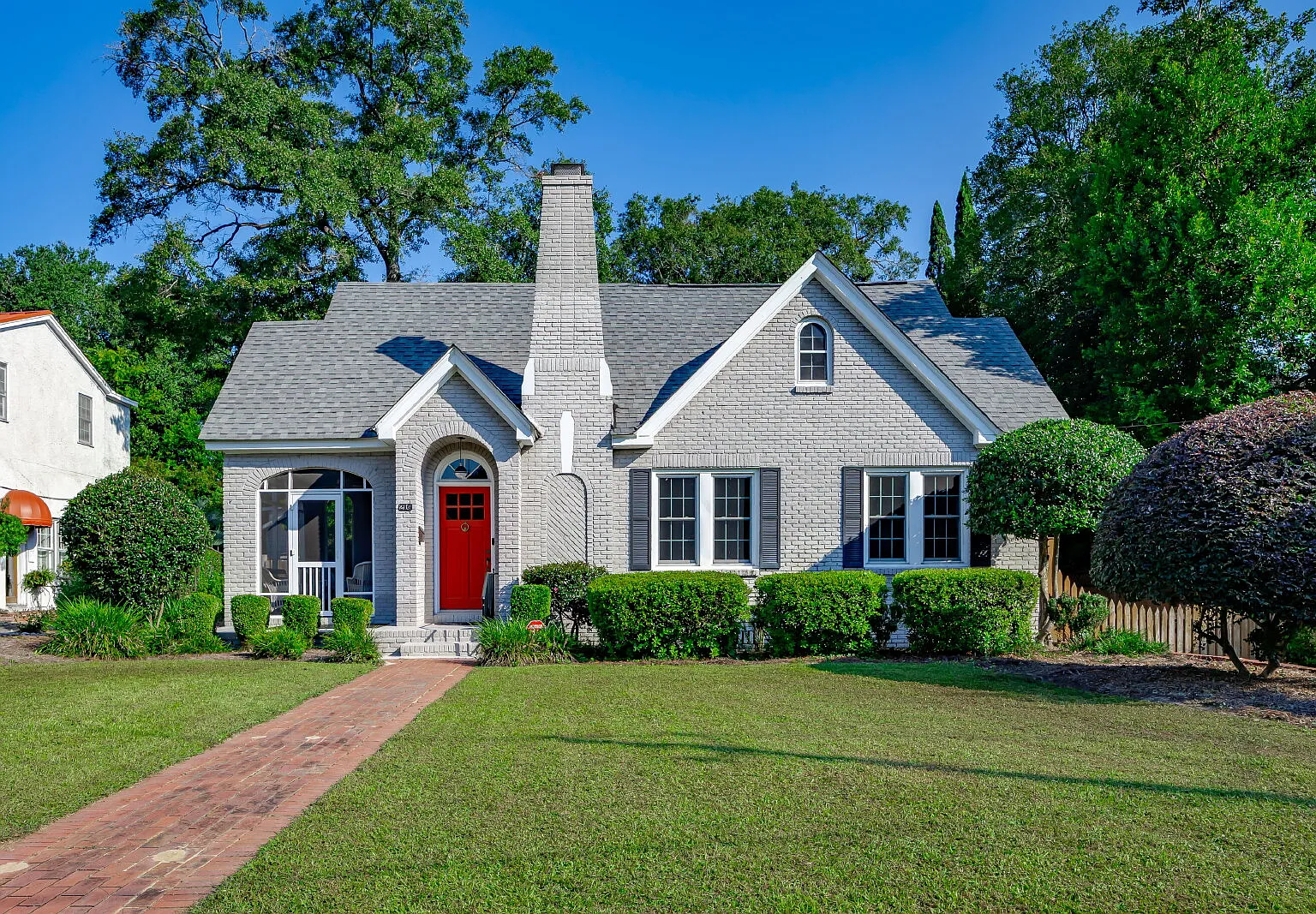 5 bed, 3.5 bath, 3348 sqft, $2,400 — Photo 1