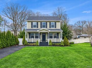 7 Freeman Avenue, Nesconset, NY 11767