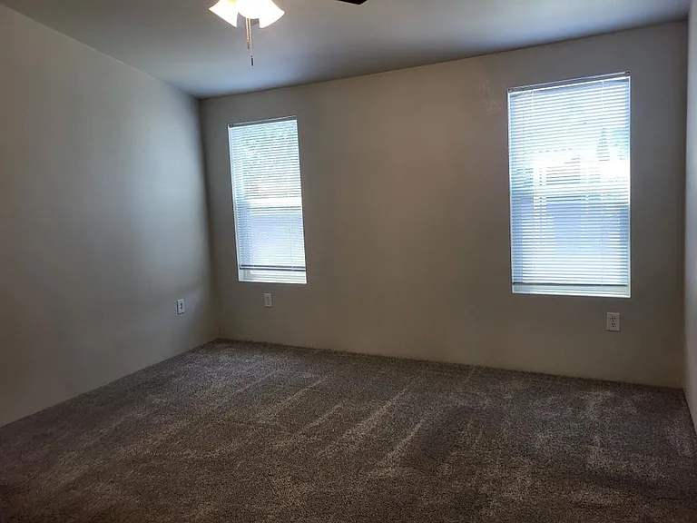 415 N Akers Rd #126 — Photo 15