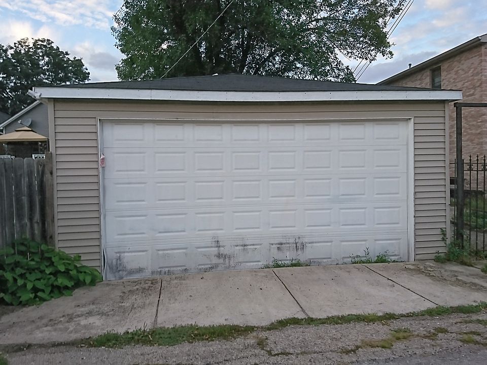2nd image of 2627 W 36th St