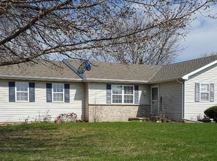 3424 S Blackberry Ct, Appleton, WI 54915