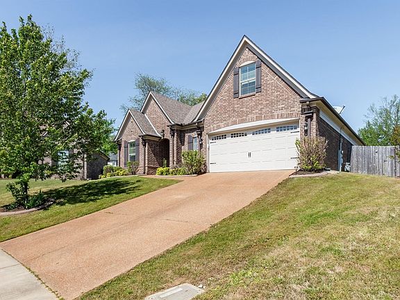 2nd image of 3314 Richland Valley Dr