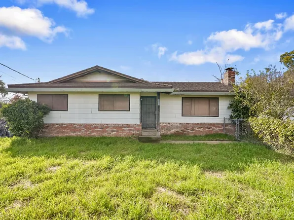 3319 Waring Rd, Denair, CA 95316