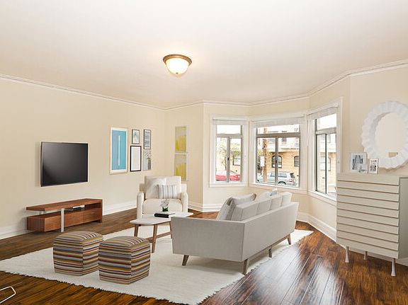 2nd image of 411 15th Ave Unit 1