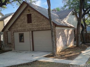 16610 Spruce Tree Ln, San Antonio, TX 78247