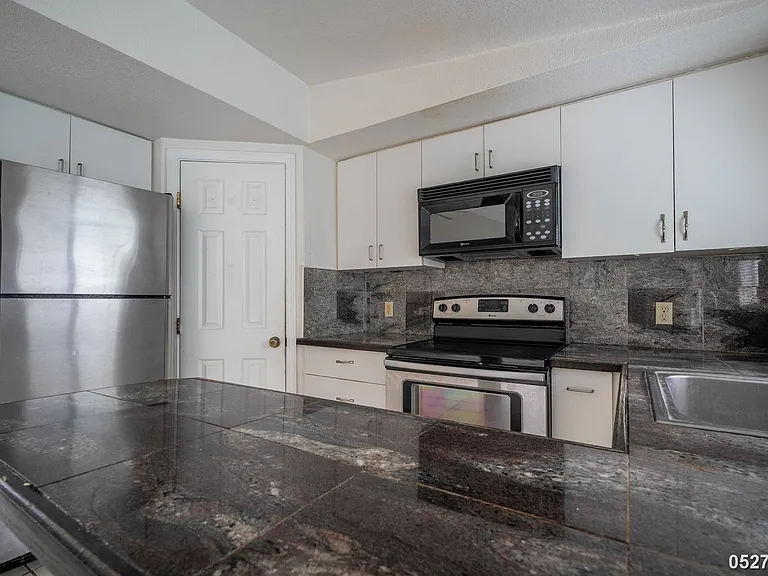 68-058 Akule St #D — Photo 7